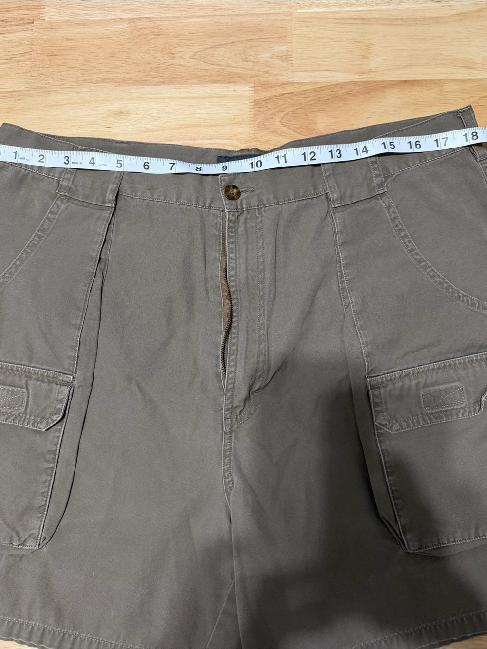 Woolrich Men's Olive Green Cargo Shorts size 36 - Picture 4 of 5